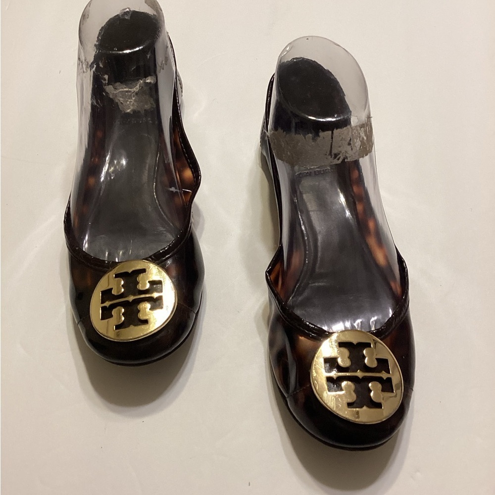 Tory Burch Gold Logo Animal Print Size 7